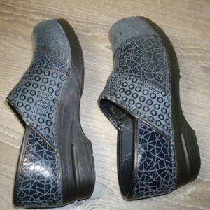 Sanita Clogs Navy Blue [WM Sz 7.5-8]